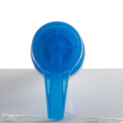 Kundengebundene blaue kosmetische Lotions-Plastikpumpe für Flasche 33mm